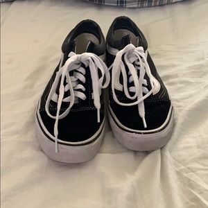 VANS OLD SKOOL SIZE 7